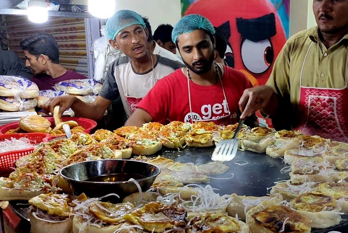 Karachi Street Food Vendors